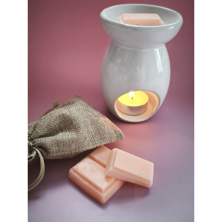 GŁĘBIEJ. – wosk zapachowy mini | ciemne piżmo • nuty drzewne • wanilia